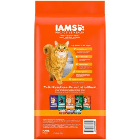 IAMS PROACTIVE HEALTH Adult Dry Cat Food with Chicken 1.59kg Bag image 1