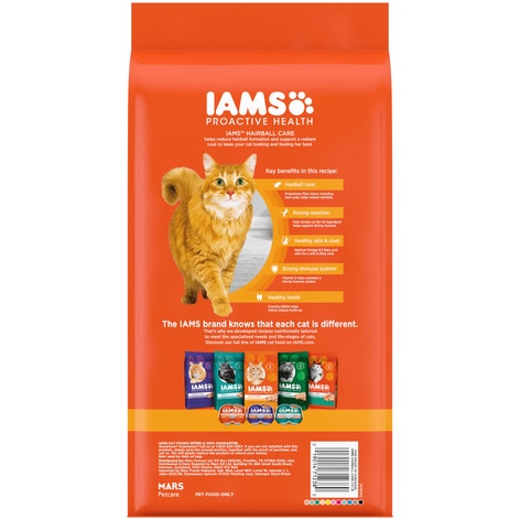 IAMS PROACTIVE HEALTH Hairball Care Adult Dry Cat Food with Chicken & Salmon 1.59kg Bag image 1