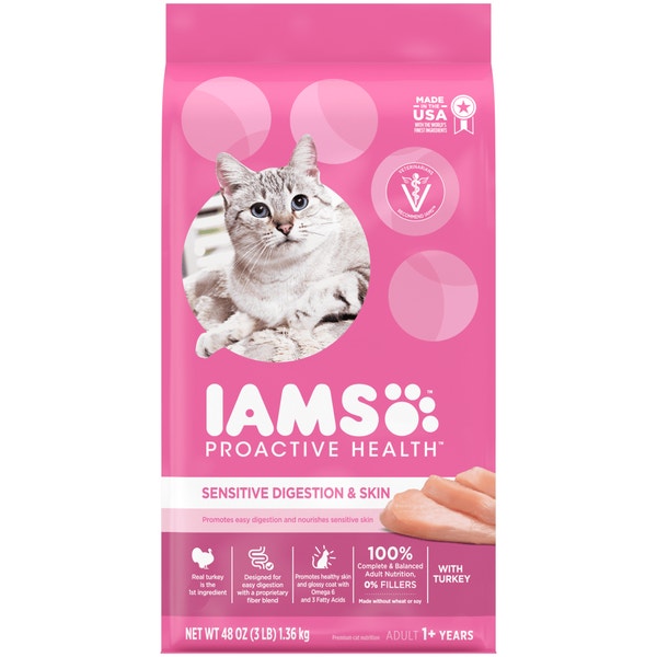 IAMS Proactive Health Adult Dry Cat Food Healthy Digestion with Chicken & Turkey 1.36kg Bag image 1
