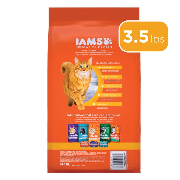 IAMS PROACTIVE HEALTH Hairball Care Adult Dry Cat Food with Chicken & Salmon 1.59kg Bag image 6