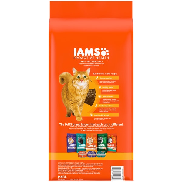 IAMS PROACTIVE HEALTH Adult Dry Cat Food with Chicken 3.18kg Bag image 2