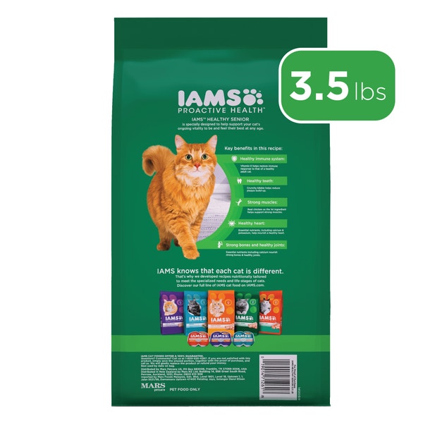 IAMS PROACTIVE HEALTH Senior Dry Cat Food with Chicken 1.59kg Bag image 6