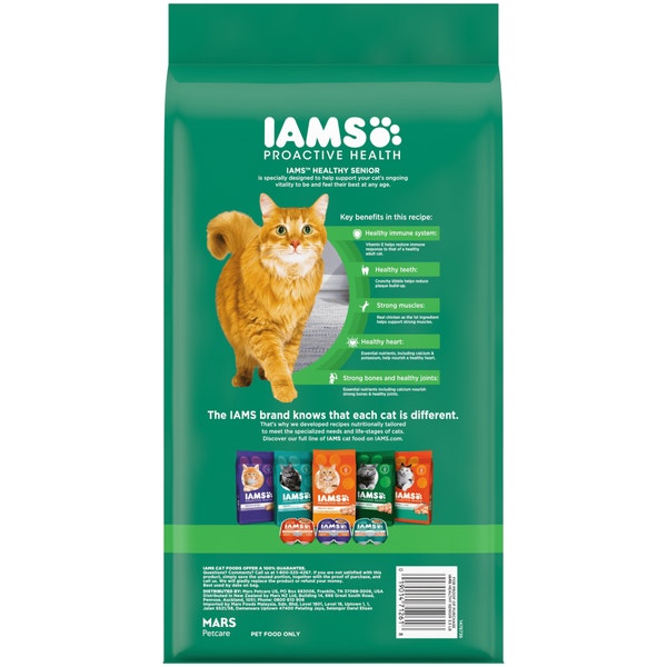 IAMS PROACTIVE HEALTH Senior Dry Cat Food with Chicken 1.59kg Bag image 2